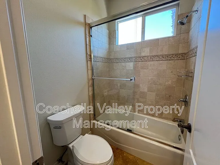 135 Tesori Dr — Photo 27