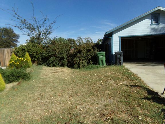 2nd image of 224 Plains Ct