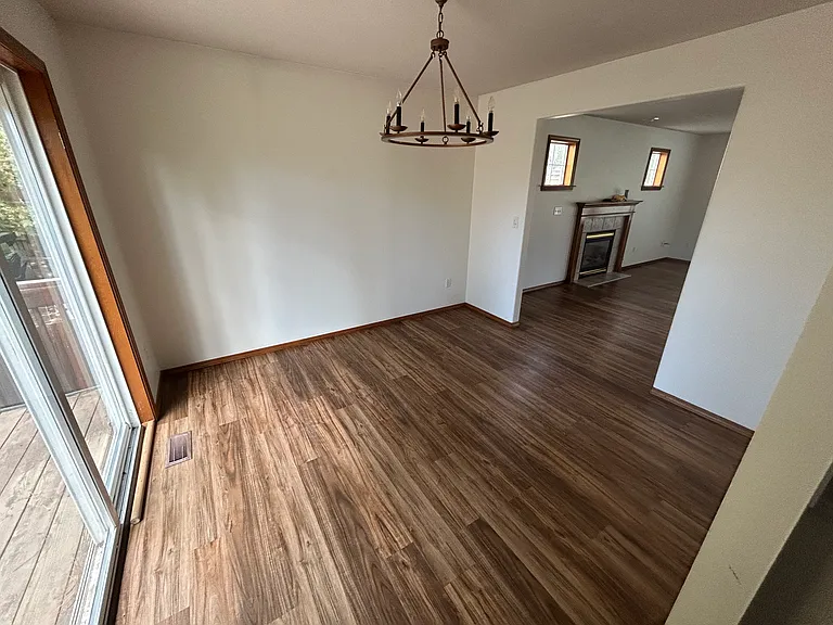 4227 E 38th Ave — Photo 18