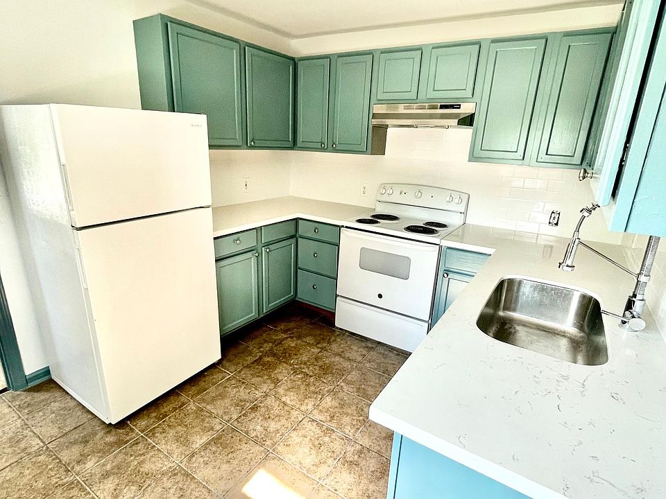 2410 Unit Kitchen