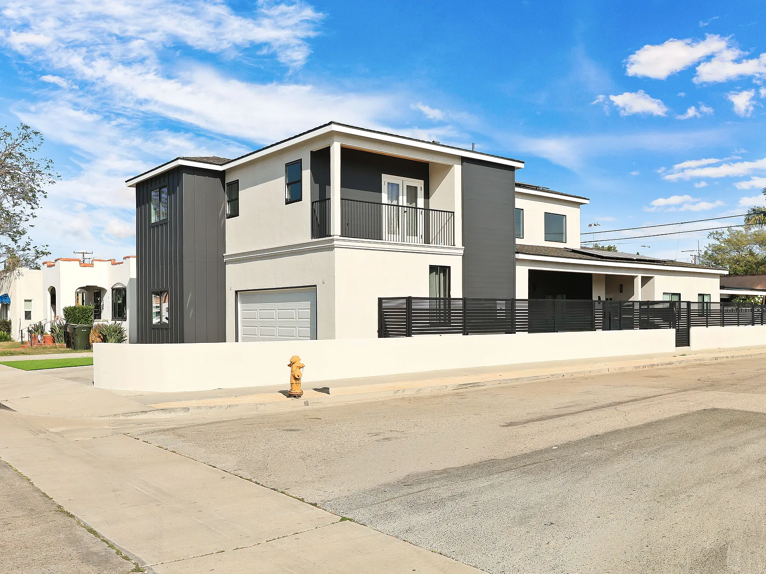 2 bed, $5,500 — Photo 3
