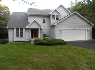 6211 S Valley Dr, Wisconsin Rapids, WI 54494