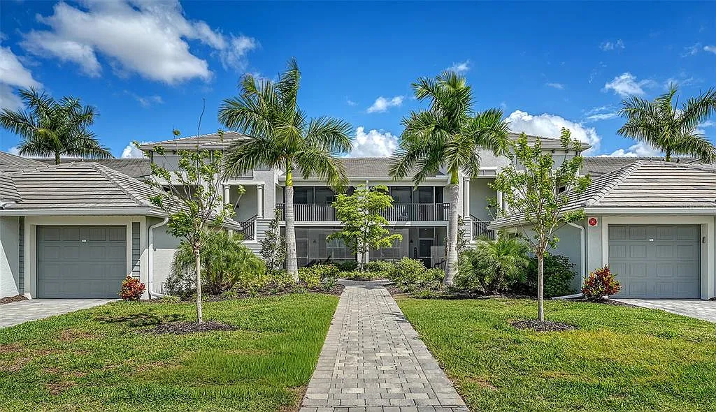2 bed, 2.0 bath, 1355 sqft, $3,400 — Photo 3