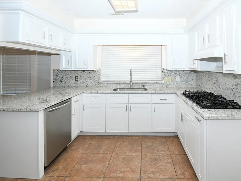 14819 Chetland Place Dr — Photo 7