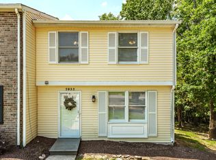 2832 Lake Forest Dr, Nashville, TN 37217