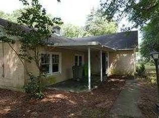 2220 Old Hopkins Rd, Hopkins, SC 29061