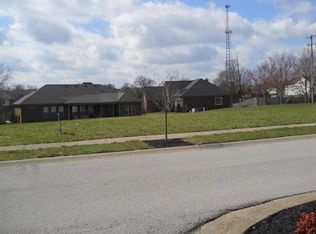 100 Clubhouse Dr, Georgetown, KY 40324