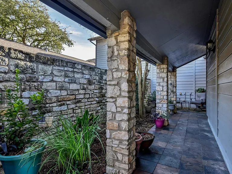 8911 Mount Bartlett Dr — Photo 23