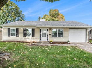 1457 Oakdale Dr, South Bend, IN