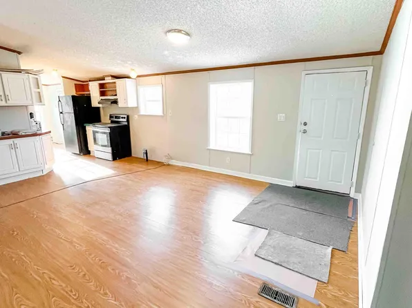 193 Browns River Rd Unit 1, Essex Junction, VT 05452