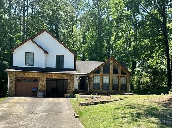 1876 Beaver Ct, Riverdale, GA 30296