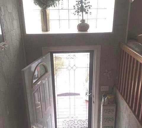 2nd image of 35 North St