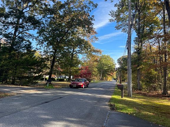 4th image of 79 Fergeson Ave