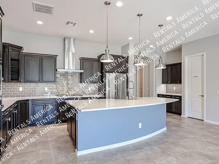 41335 W Almira Dr — Photo 7