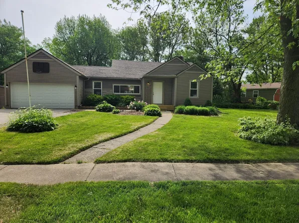 1109 W 62nd Pl, Merrillville, IN 46410
