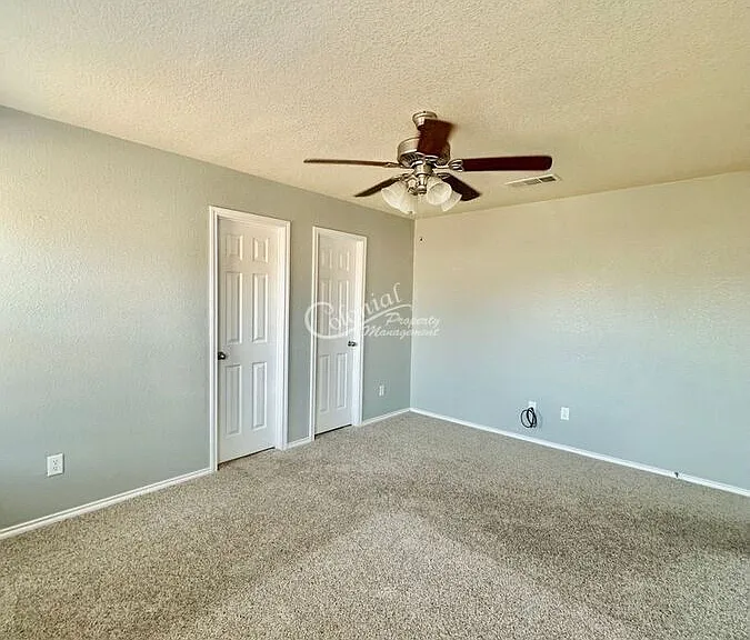 2315 Windy Cir — Photo 9