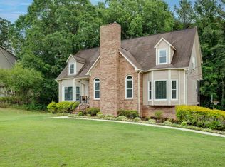 708 Southdale Cir, Hoover, AL 35244