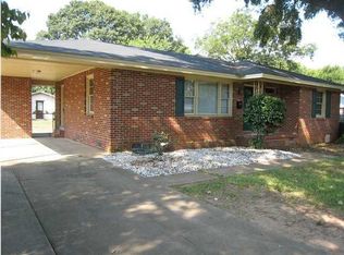 3537 Royal Crest Dr, Montgomery, AL 36109