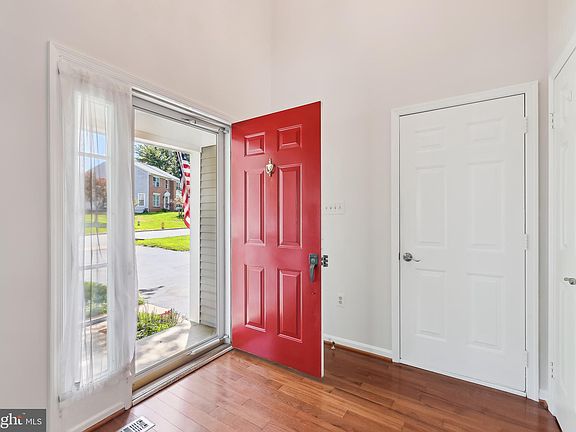 5th image of 14598 Marr Ct