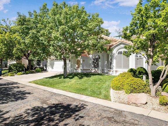 2nd image of 2280 S Bloomington Hills Dr #7