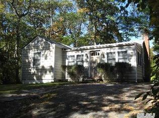 9 Ferndale Rd, Rocky Point, NY 11778