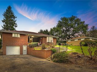 2871 Sunset Cir, Export, PA 15632