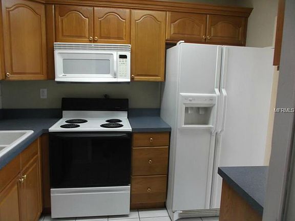 5th image of 112 Carswell Cir