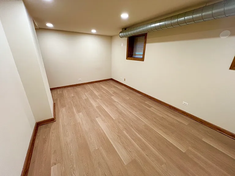 1253 W Grace St #1 — Photo 8