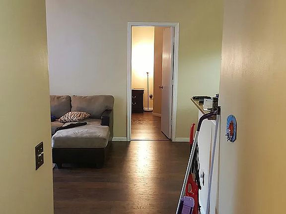 4th image of 2597 Grassy Point Dr Unit 105
