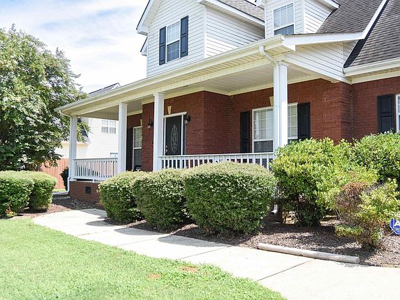3rd image of 103 Liberty Ln
