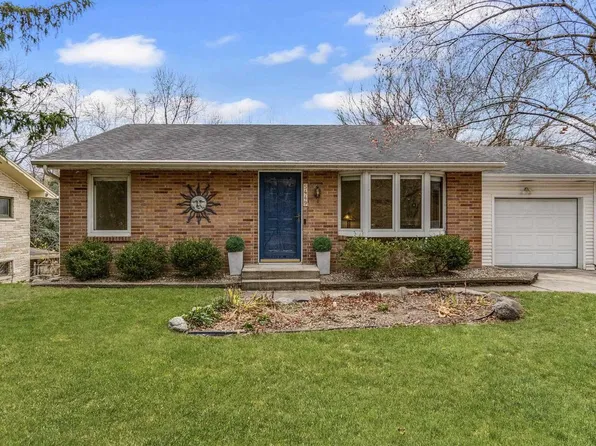 5449 Old Middleton Road, Madison, WI 53705