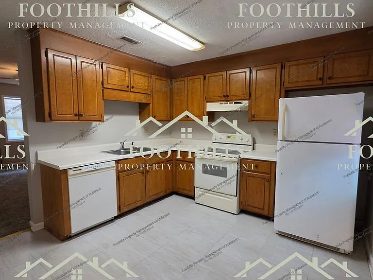 119 Woodland Dr #C — Photo 4