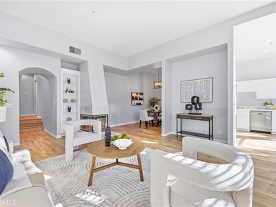 261 N Skyline Dr, Thousand Oaks, CA, 91362
