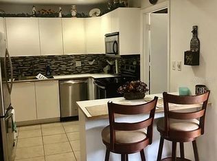 3753 Amherst Way #33, Sarasota, FL 34232