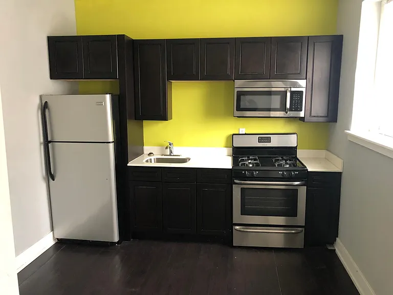 5400 Walnut St #9 — Photo 1