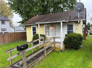 134 Harmon Ave NE, Brewster, OH 44613