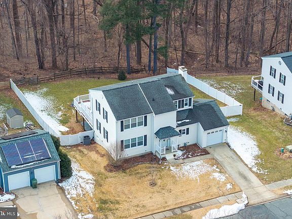 4th image of 463 Crisfield Dr