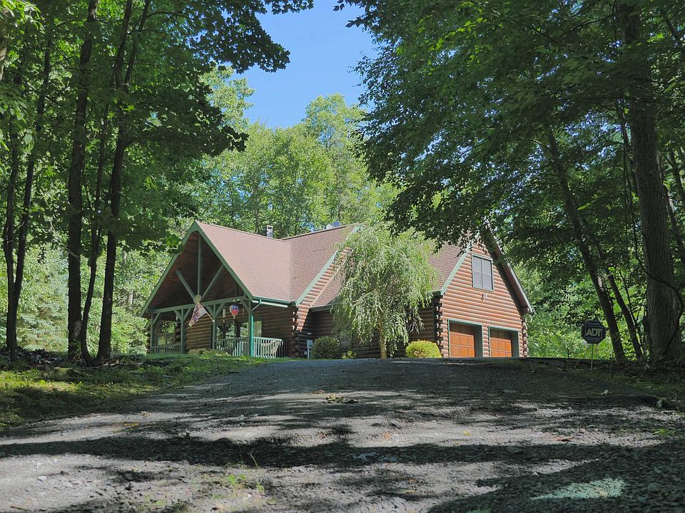 1st image of 20 Still Hollow Rd