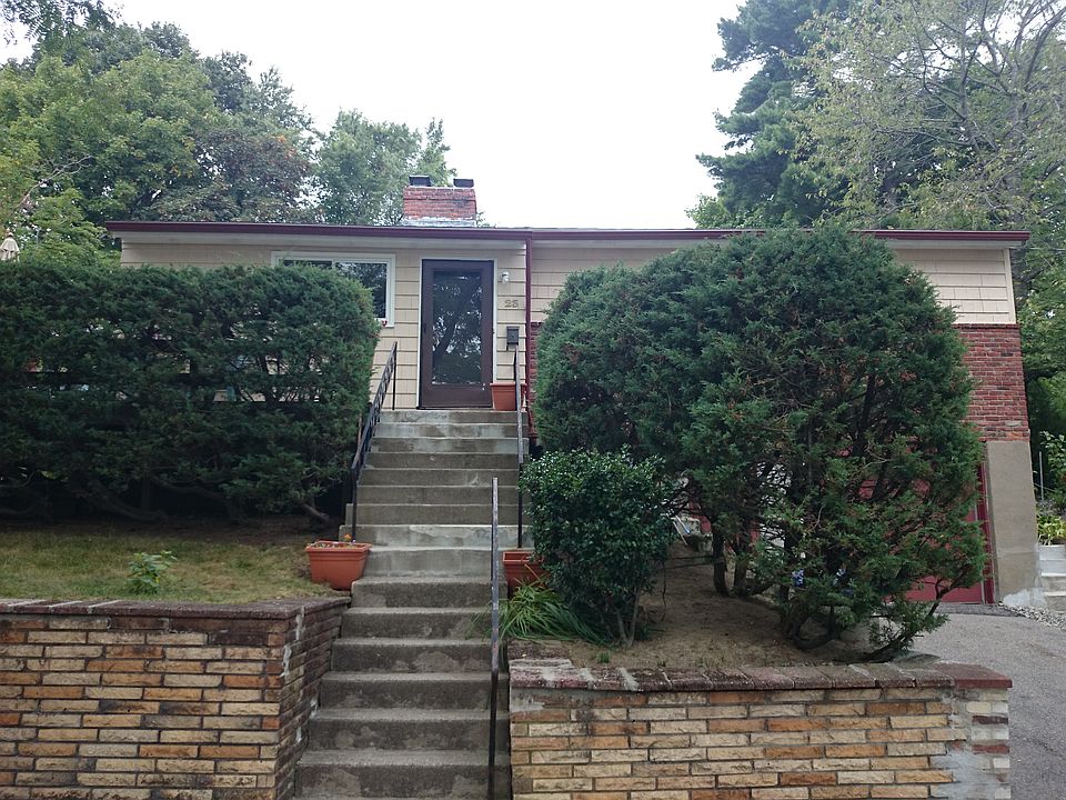 2nd image of 23 Margo Rd