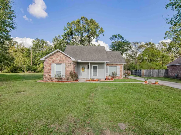 38428 Silverstone Ave, Prairieville, LA 70769