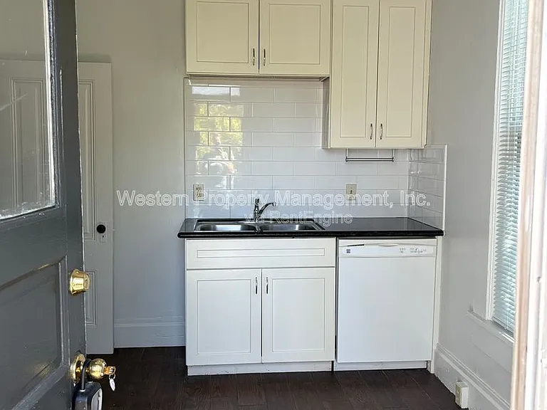 6201 Soquel Dr #9 — Photo 1