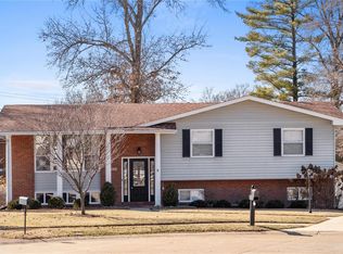 9255 Cordoba Ct, Saint Louis, MO