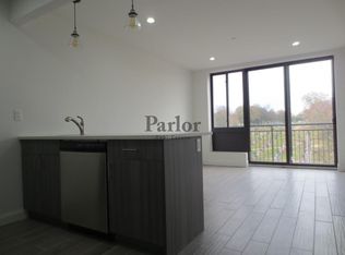 1905 Starr St #4B, Ridgewood, NY 11385