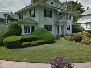 39 Selkirk Rd, Cranston, RI 02905