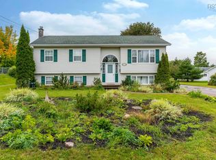 1030 Club Cres, New Minas, NS B4N4Z5