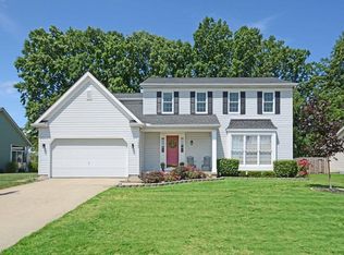 1240 Meadowview Ln, Amherst, OH 44001