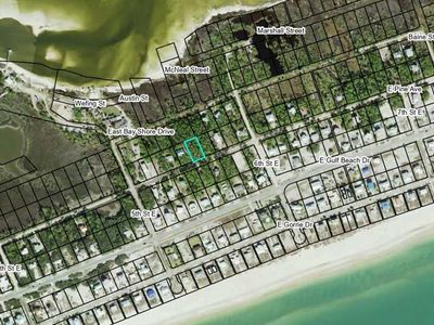 541 E Pine Ave, Eastpoint, FL, 32328