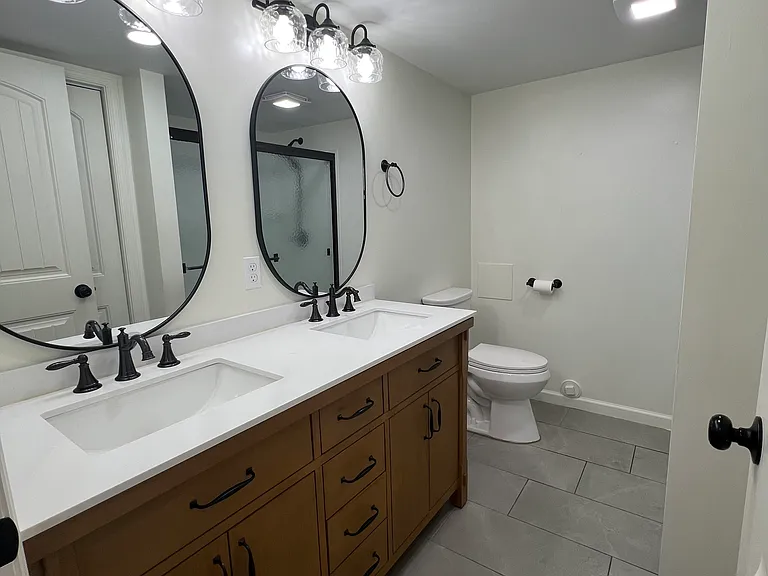 509 Maverick Rd — Photo 2