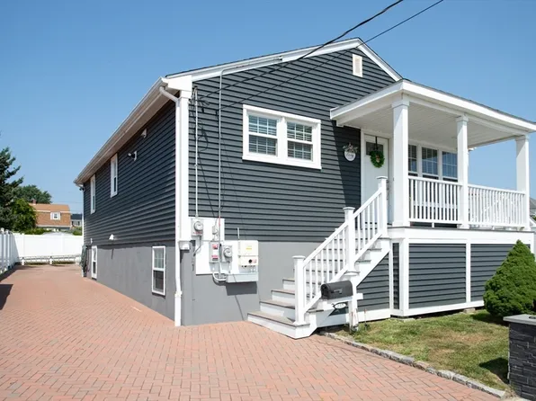 357 Baker St, Fall River, MA 02721