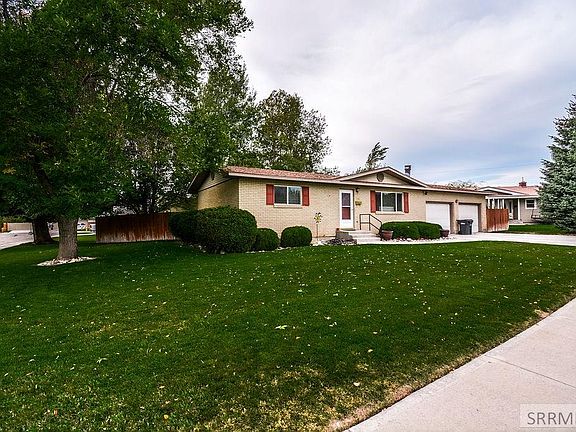 4th image of 781 Hansen Ave